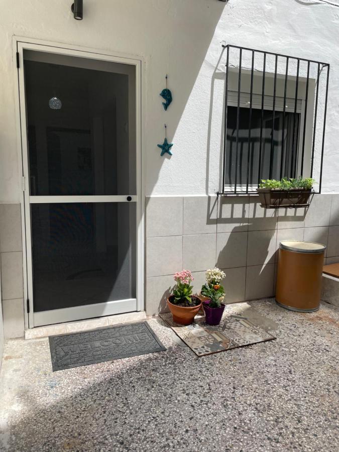 Comfy Myrvalis Apartment Agia Triada  Exterior photo